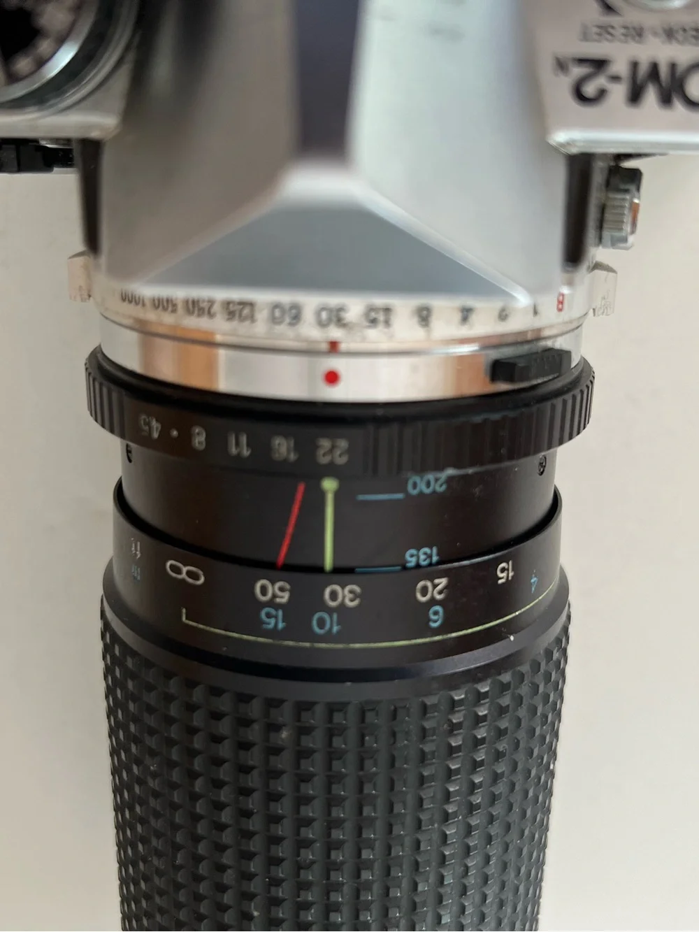Olympus OM-2N 35mm Film Camera with 80-200mm Tokina Lens BATTERY TESTED NOT FILM